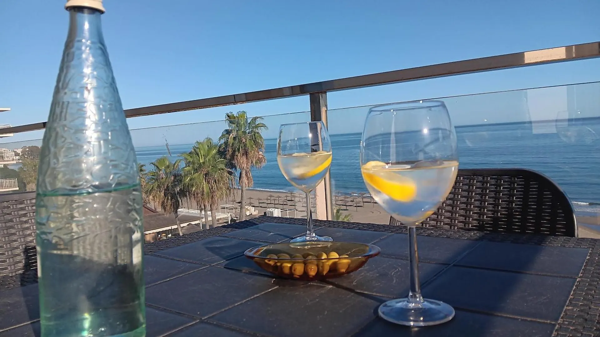 Alojamiento Iberia Playa Estepona